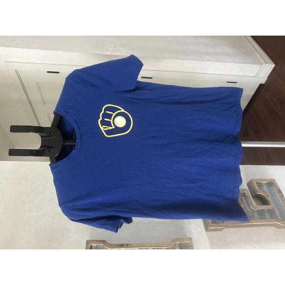 Milwaukee Brewers Christian Yelich #22 Blue T-Shirt - Picture 1 of 3